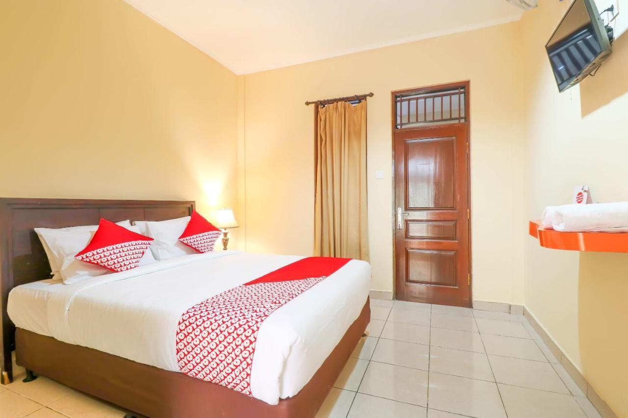 Super Oyo 2280 Wisma Guntur II Dempasar Exterior foto