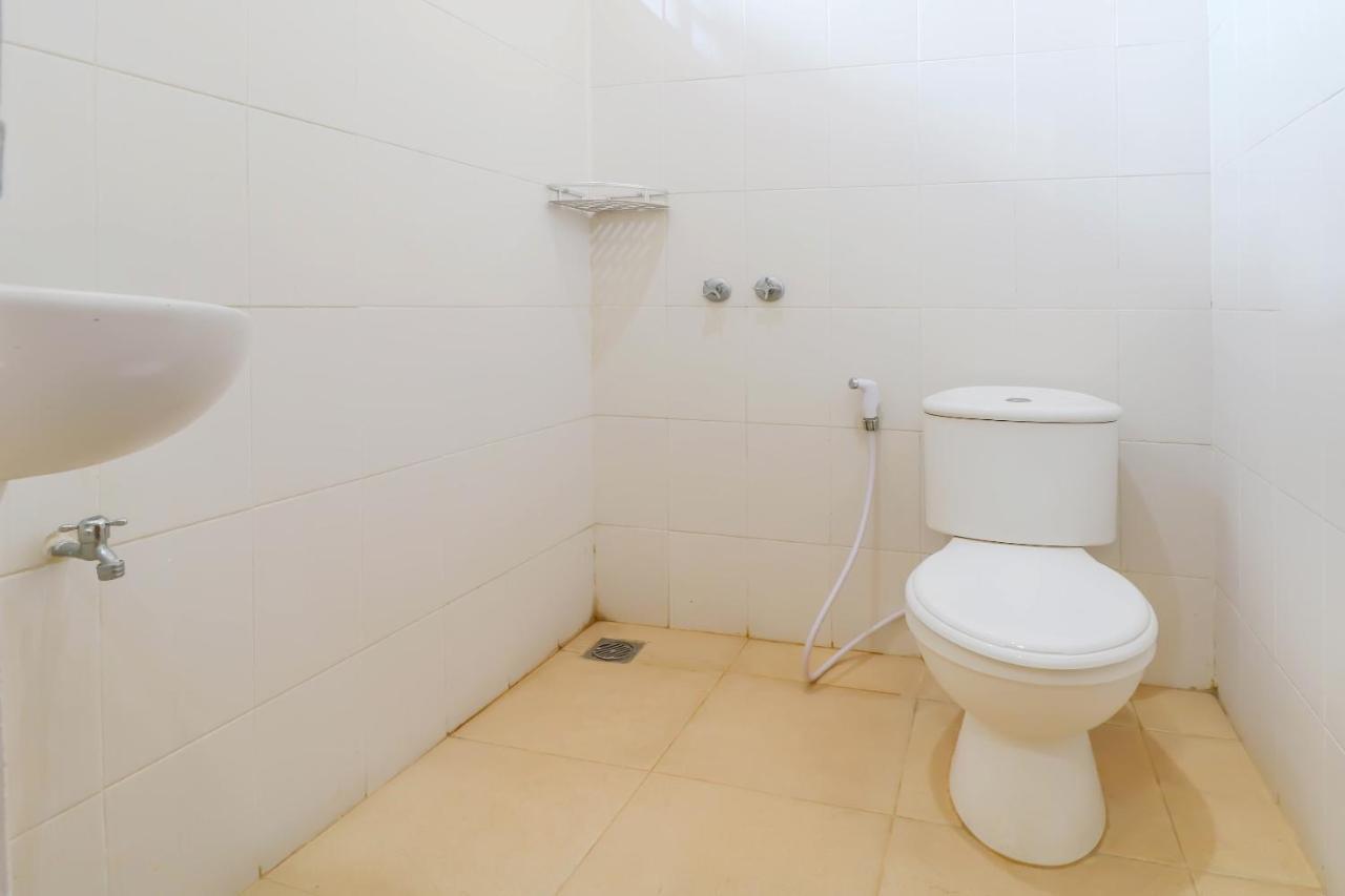 Super Oyo 2280 Wisma Guntur II Dempasar Exterior foto
