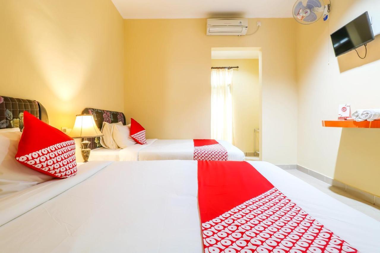 Super Oyo 2280 Wisma Guntur II Dempasar Exterior foto
