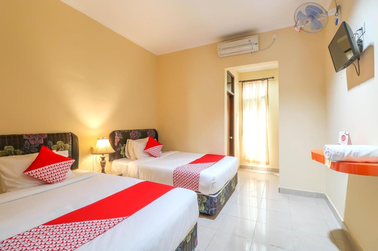 Super Oyo 2280 Wisma Guntur II Dempasar Exterior foto