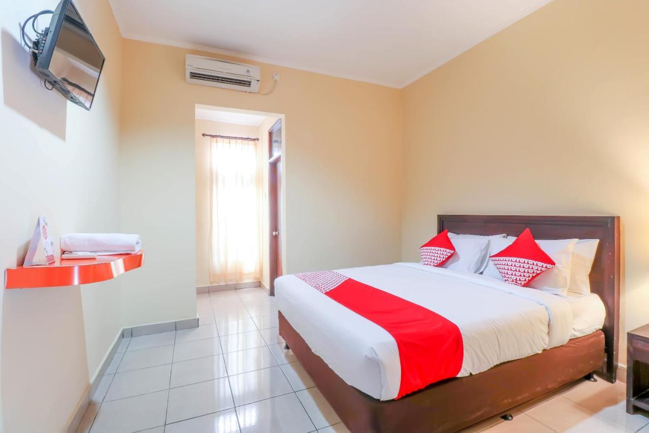 Super Oyo 2280 Wisma Guntur II Dempasar Exterior foto